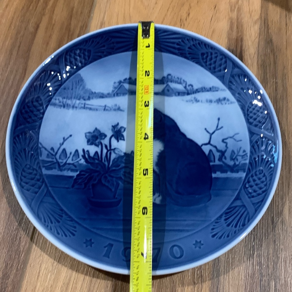 Royal Copenhagen Christmas Plate 1970 Cat blue and white Denmark Plate - Picture 2 of 4